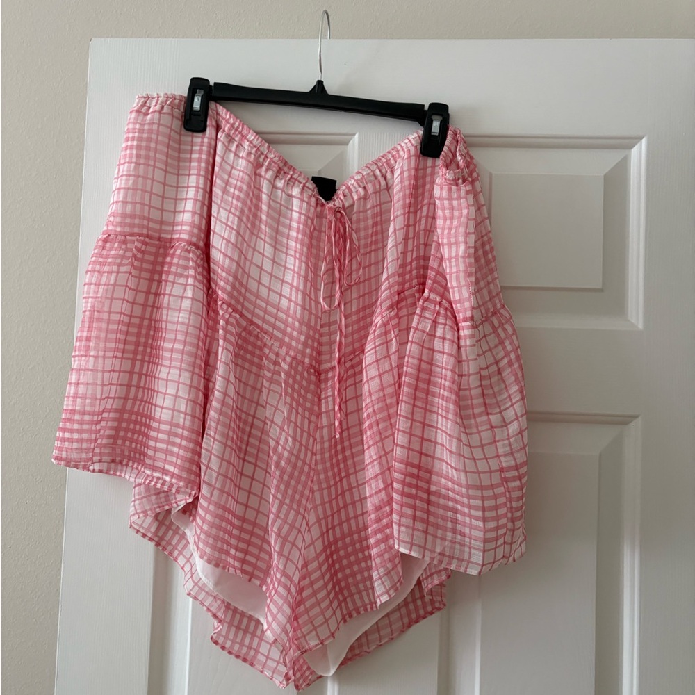 City Chic Pink Plaid Flowy Shorts